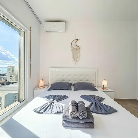 Duplex 780 - Two Floors, Terrace & Seaview Apartment
