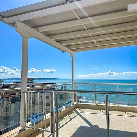 Duplex 780 - Two Floors, Terrace & Seaview *