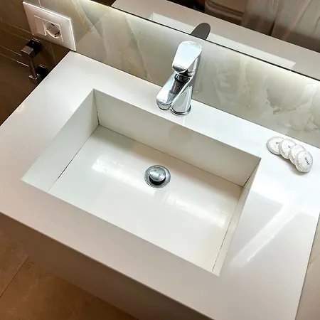 Duplex 780 - Two Floors, Terrace & Seaview Durrës